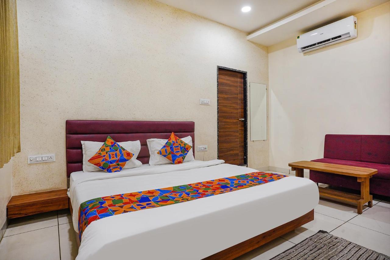 Fabhotel Sukh Vilas Indore Bagian luar foto